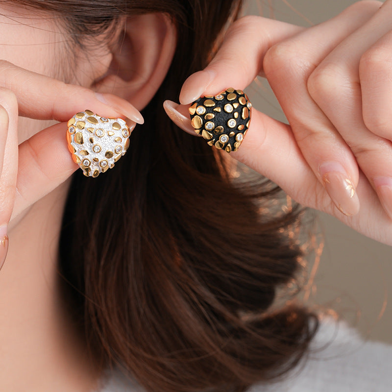 Dripping Gold Heart Earrings