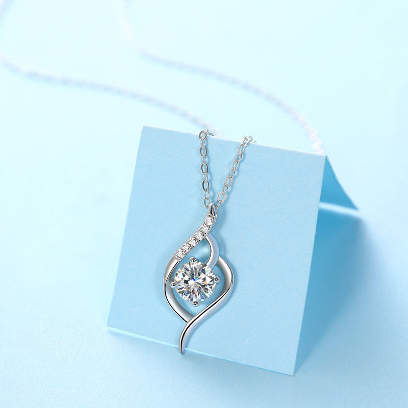 Fashionist Moissanite Diamond Silver Pendent Necklace