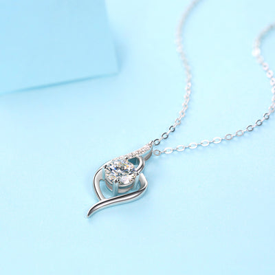 Fashionist Moissanite Diamond Silver Pendent Necklace