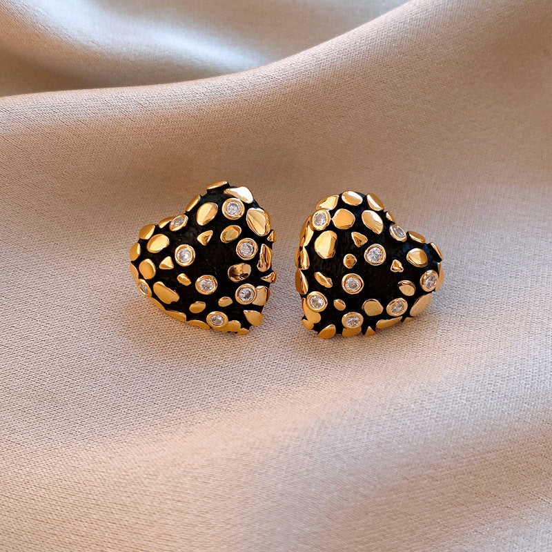 Dripping Gold Heart Earrings