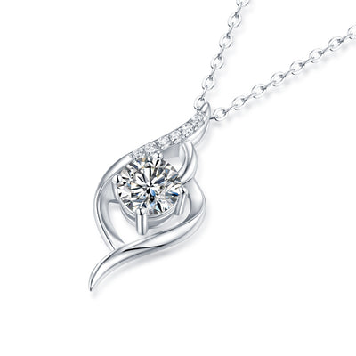 Fashionist Moissanite Diamond Silver Pendent Necklace