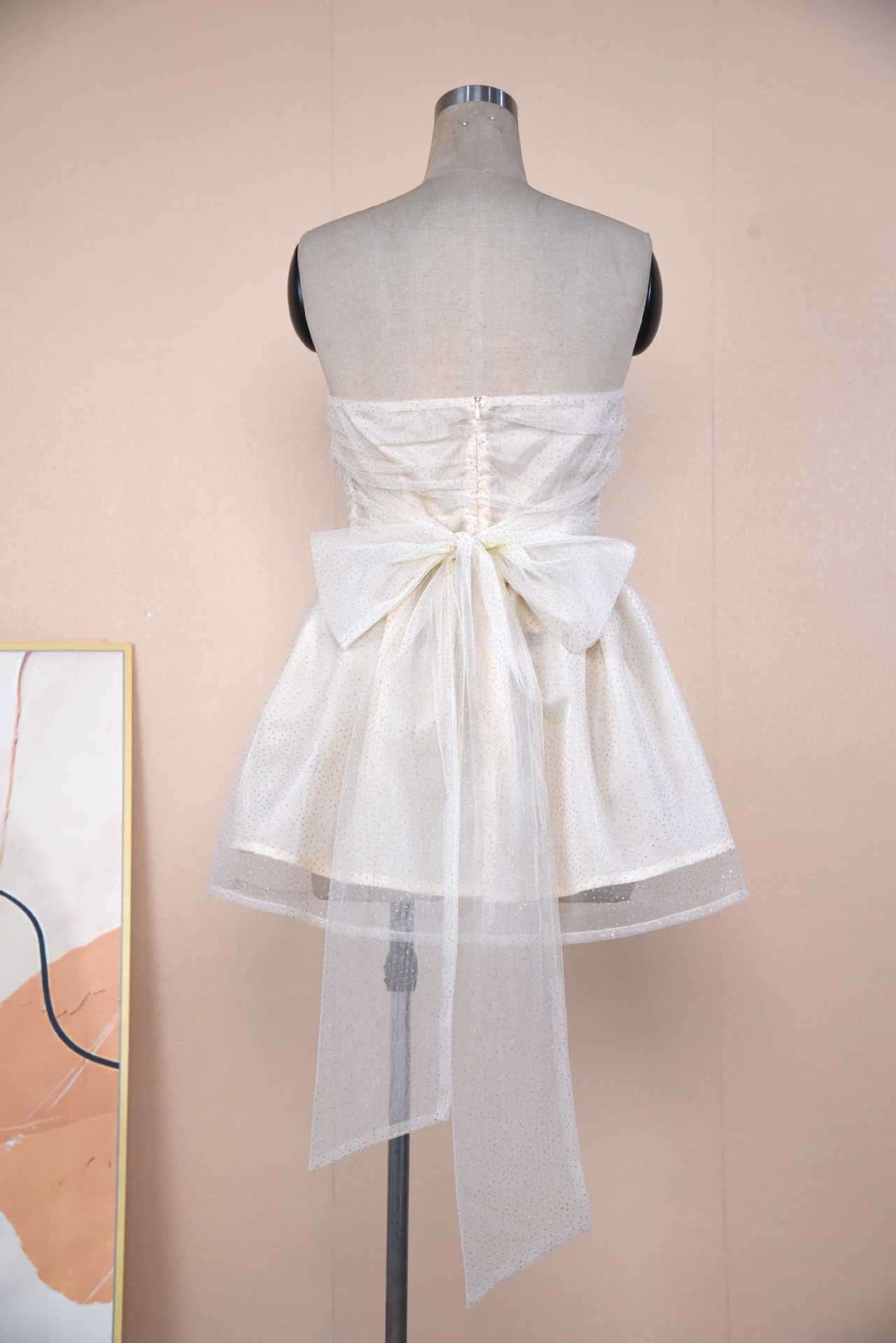Short Sexy & Strapless Dress