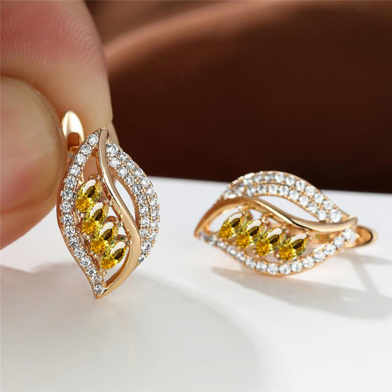 Elegant Leaf-Shaped Rhinestone Earrings