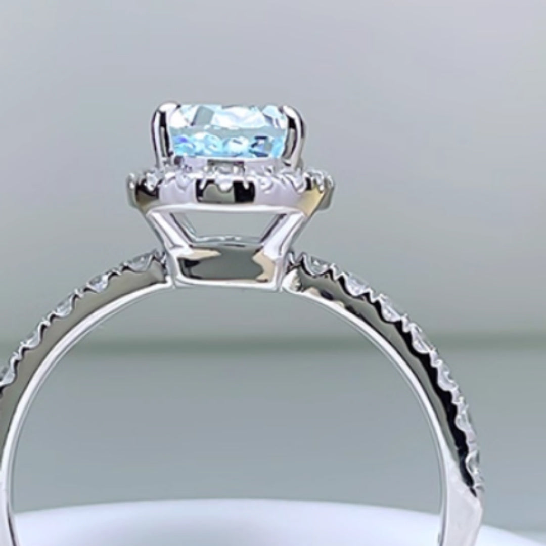1.5 Carat Aquamarine Ring